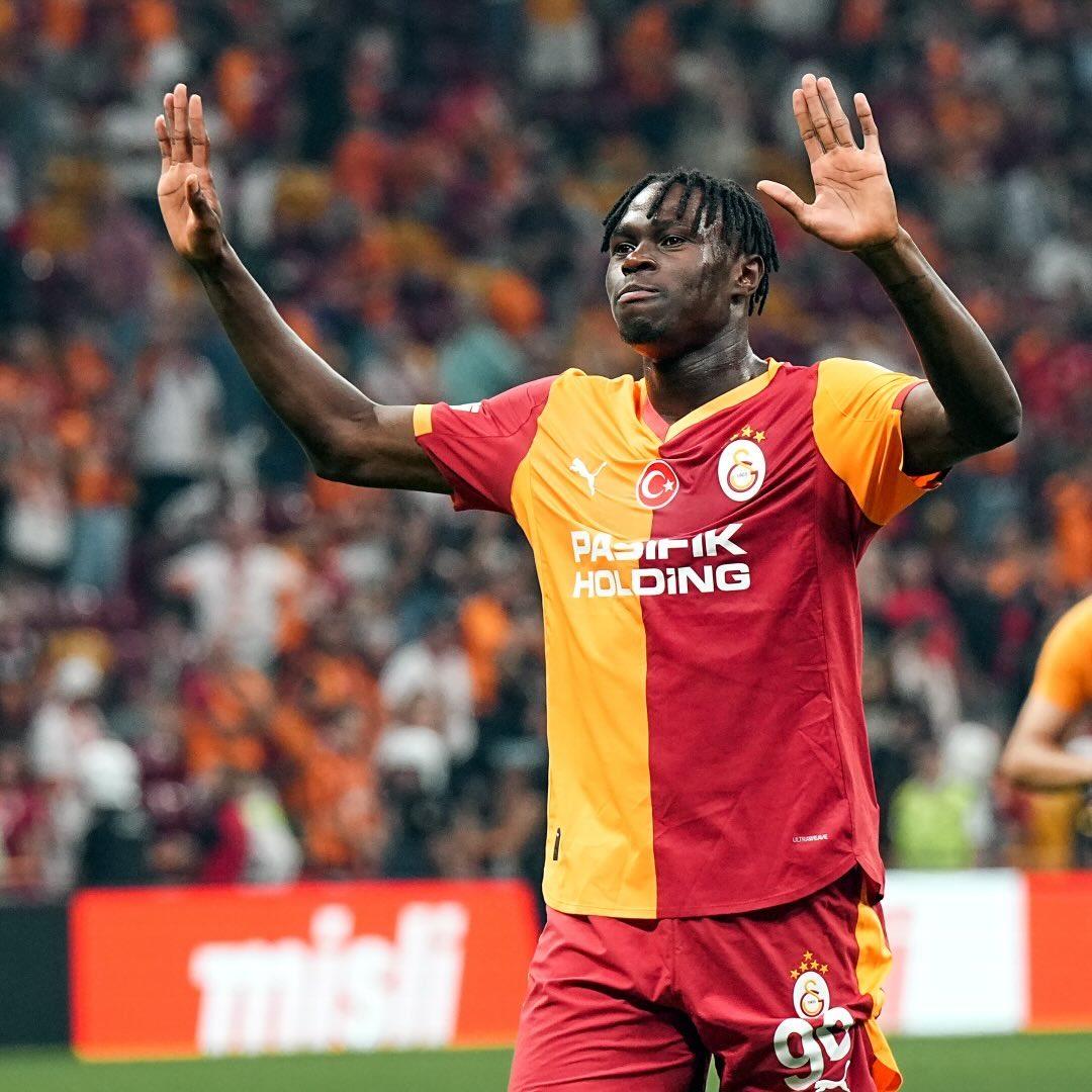 TransferWeb1's tweet photo. 🔥SON DAKİKA | Singo için Galatasaray'a 40 milyon euroluk teklif geldi. (Nevzat Dindar) https://t.co/W477SyKL2c