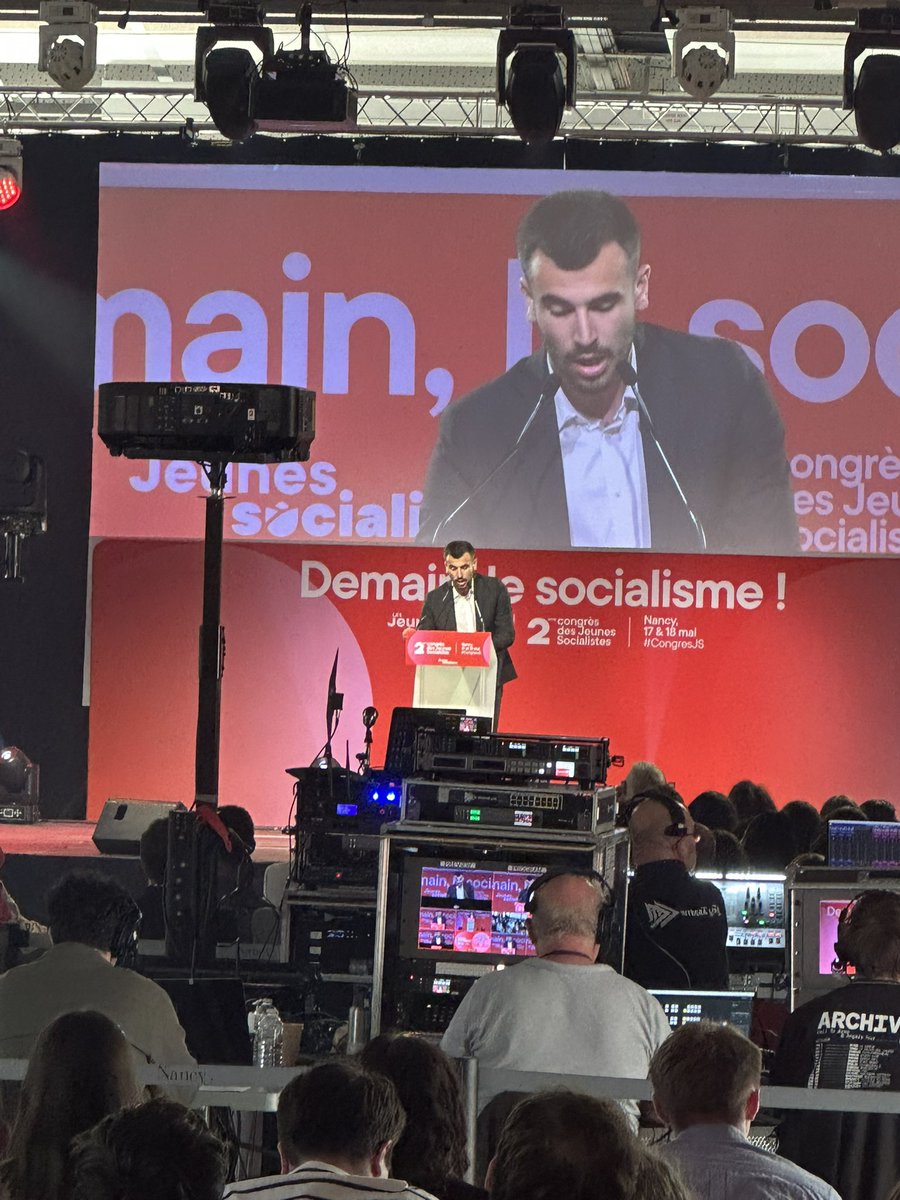thomasbocau's tweet photo. Élu AF71 sous l’étiquette De l’Audace lors d’un beau Congrès. Le courant s’arrête aujourd’hui, mais les idées et l’engagement restent. Cap sur de nouvelles aventures. ✊🌹

Que de bons souvenirs et de belles rencontres ! https://t.co/2RgexEayBz