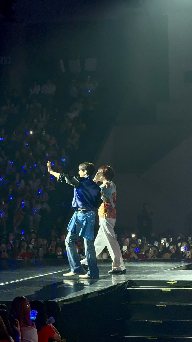 tkarnkyuu's tweet photo. สนุก ครบรสสุดๆ ทำดีมากกกก เริ่ดมากแงงง รักน้าา🫶🏻💙#SUPERJUNIOR_83z_1983_BKK https://t.co/6NPdT6JObt