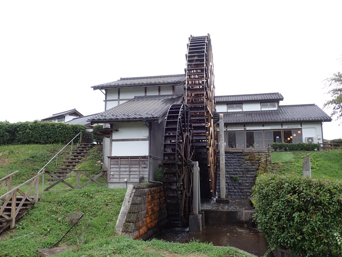 JR4HDU's tweet photo. 福島から埼玉に帰るルート
ちょっと裏道を通ってみると思いがけない道の駅に出くわしました。美味しいお蕎麦と農産物！！
美味しゅうございました。 https://t.co/oYkUjiCSIU