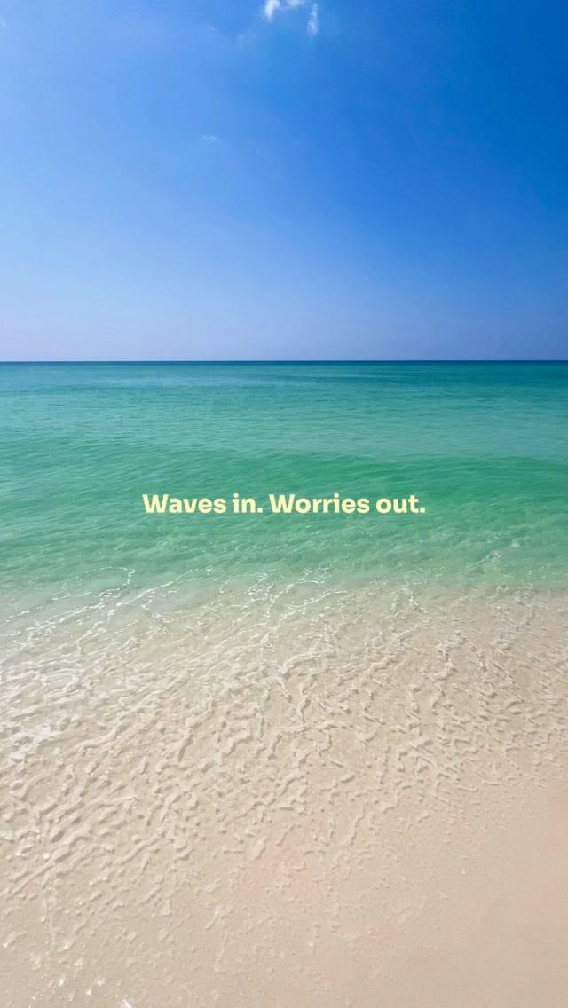 _BeachNetwork's tweet photo. Florida Beaches Visit Pensacola: Cheers to Friday! βοΈπ©΅ Itβs gonna be a hot one this weekend, yβall! If youβre heading out to the beach, make sure youβve got plenty of water with you andβ¦ https://t.co/HGku94SeDV #CheersToFriday #HotWeekend #BeachDays #StayHydrated #SummerVibes https://t.co/OiZrf9xcfd