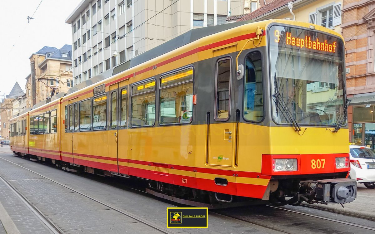 dhdrailseu's tweet photo. KARLSRUHE TRAMS - 21.12.2024

A look back at VBK &amp; AVG tram-trains operating across the city.

#trains #trams #tramspotting https://t.co/INGNoVgKRj