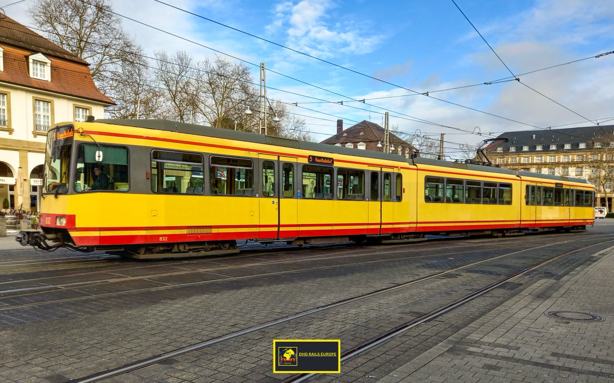dhdrailseu's tweet photo. KARLSRUHE TRAMS - 21.12.2024

A look back at VBK &amp; AVG tram-trains operating across the city.

#trains #trams #tramspotting https://t.co/INGNoVgKRj