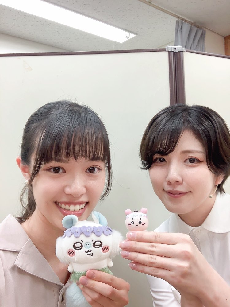 pocoapoco_pico's tweet photo. 一緒にお写真撮って下さい��した、玉城仁菜さんです！沢山ちいかわ話できました🎶
ありがとうございました✨️ 
#朗読劇あゝひめゆりの塔 https://t.co/8f4E12wNvc