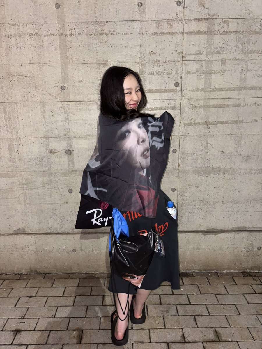m0327s's tweet photo. 出す間もなかった作った横断幕笑
jennie✖️カピバラなんだから！！！ https://t.co/wNomr1mQxj