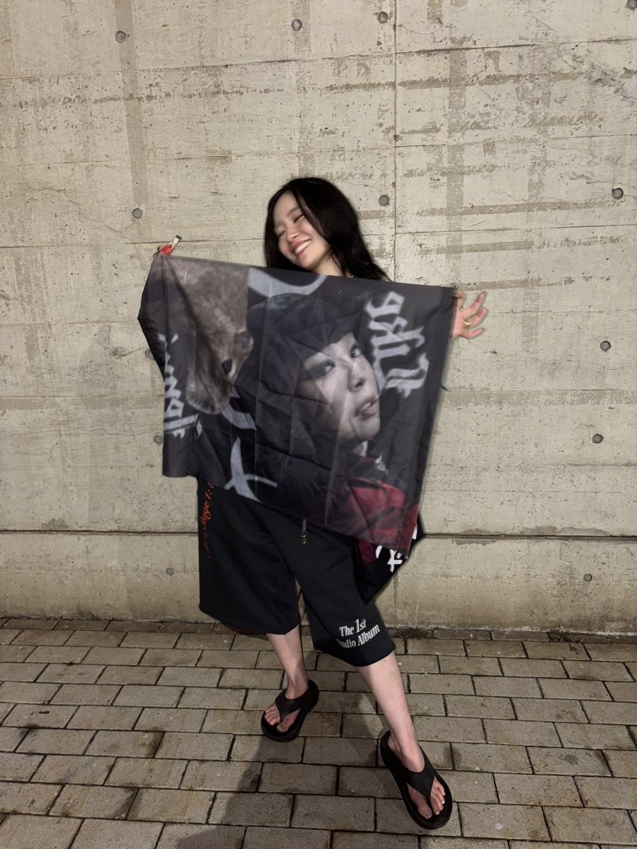 m0327s's tweet photo. 出す間もなかった作った横断幕笑
jennie✖️カピバラなんだから！！！ https://t.co/wNomr1mQxj