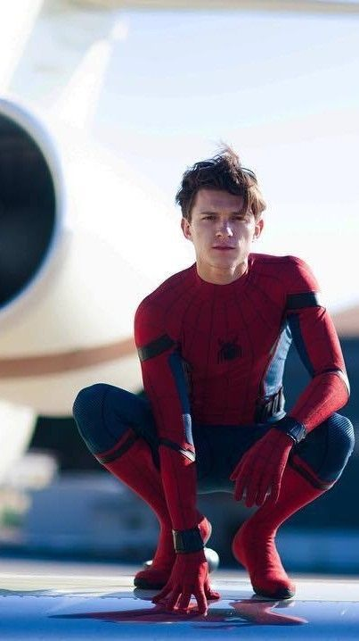 barbie_context's tweet photo. “Seguiré haciendo de Spider-Man mientras me quieran”: Tom Holland confirma que seguirá dándole vida al superhéroe, frenando las especulaciones sobre su reemplazo. https://t.co/fqnMH1FayN