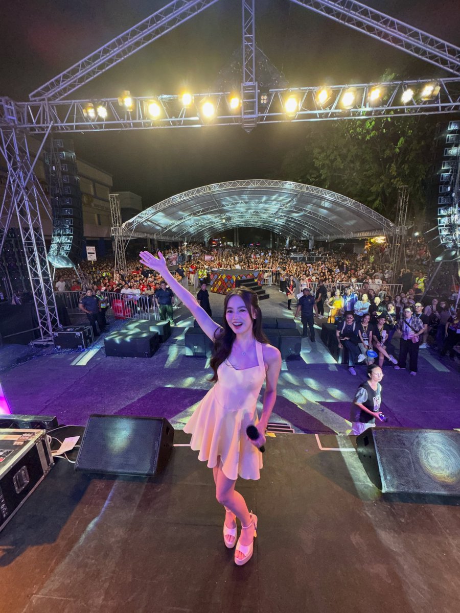teukeep_'s tweet photo. Davao if so happy to have you here 🫶 https://t.co/kuqKZ1HgEg