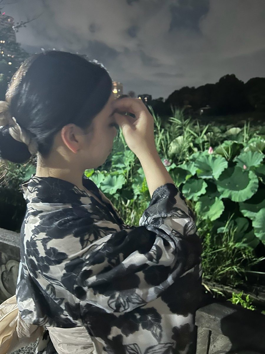 miudeeeesu's tweet photo. 公演情報更新！！！
（浴衣の後ろ姿と共に）
☎️公演日程
9月17日(木) A班：18:30
9月18日(金) B班：18:30
9月19日(土) A班：13:00／B班：18:30
9月20日(日) B班：12:00／A班：16:30
蓮見は全ての回に出演します！

🚕場所
中野スタジオあくとれ
最寄駅:中野駅南口から徒歩3分

次に続きます🫶 https://t.co/uLodT8C3I2