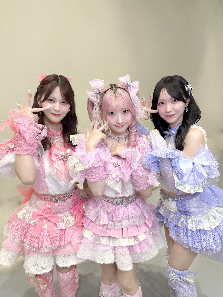 saitou_kiara's tweet photo. NHK夏の音楽祭 
#うたであえたら 2026 🎼
ありがとうございました♡

 『#絶対アイドル辞めないで』

郷ひろみさん×＝LOVE
『男の子女の子』

FRUITS ZIPPER の松本かれんさん､真中まなさんと 瞳ちゃん衣織ちゃんと、
『ムーンライト伝説』を披露させて頂きました！

とっても楽しくて、夢のような時間でした…💭✨️