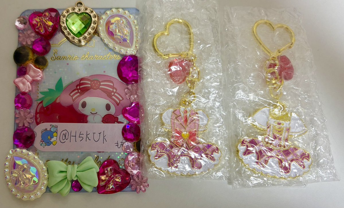 H5kUk's tweet photo. 【交換】アイカツ ドレスチャーム

譲→ピンクステージコーデ(いちご)、レッドステージコーデ(美月)
求→グリーン(ユリカ)

郵送希望です。
検索からもお気軽にお声掛けください。
よろしくお願いいたします。 https://t.co/FhLBg0FM1v