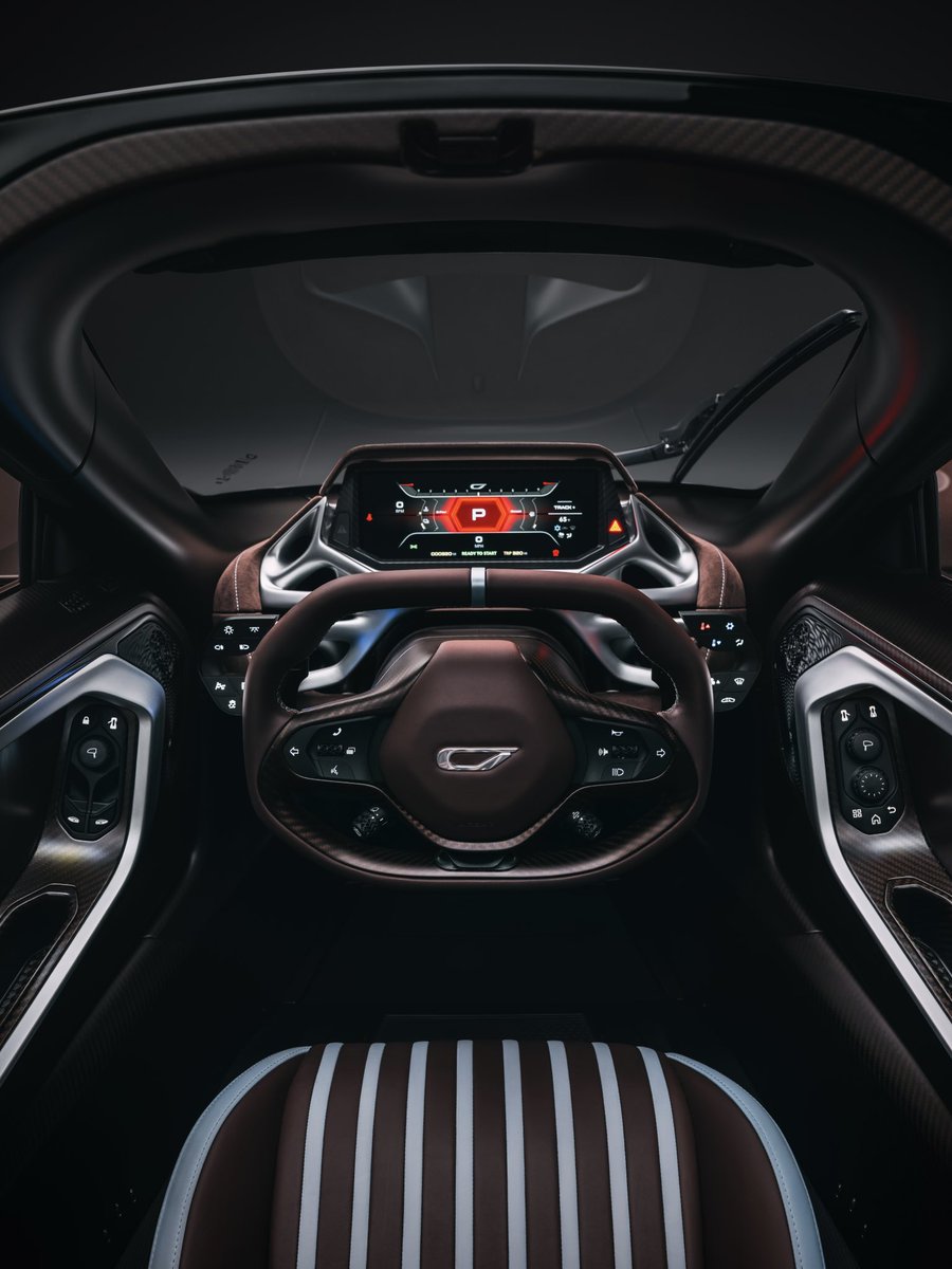 CzingerVehicles's tweet photo. The 21C Spyder makes no compromises — sculpted by BioLogic™ Engineering for maximum performance and visceral experience.

#Czinger21CSpyder #MadeInAmerica #CaliforniaHypercar https://t.co/s68619aiZy