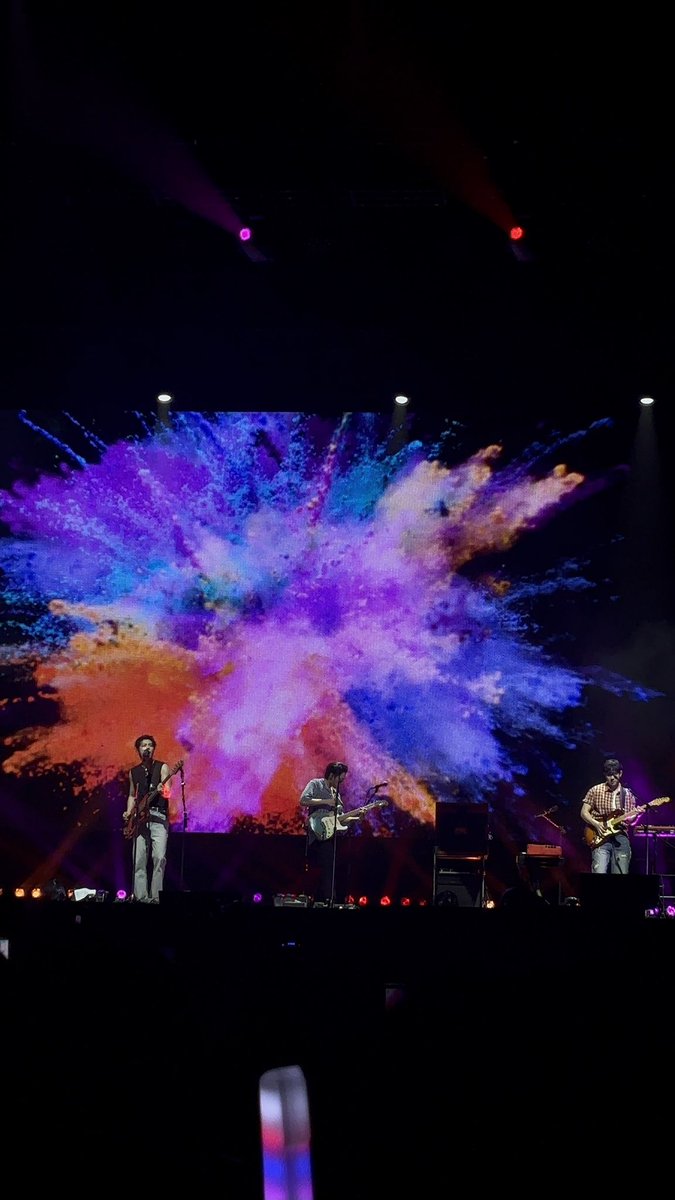 marjxns's tweet photo. i rose you π«Άπ»π
#TheRose #RosetopiaInManila #WeRoseYou #BlackRose #TheRoseManila https://t.co/Y8DF0IpGWc