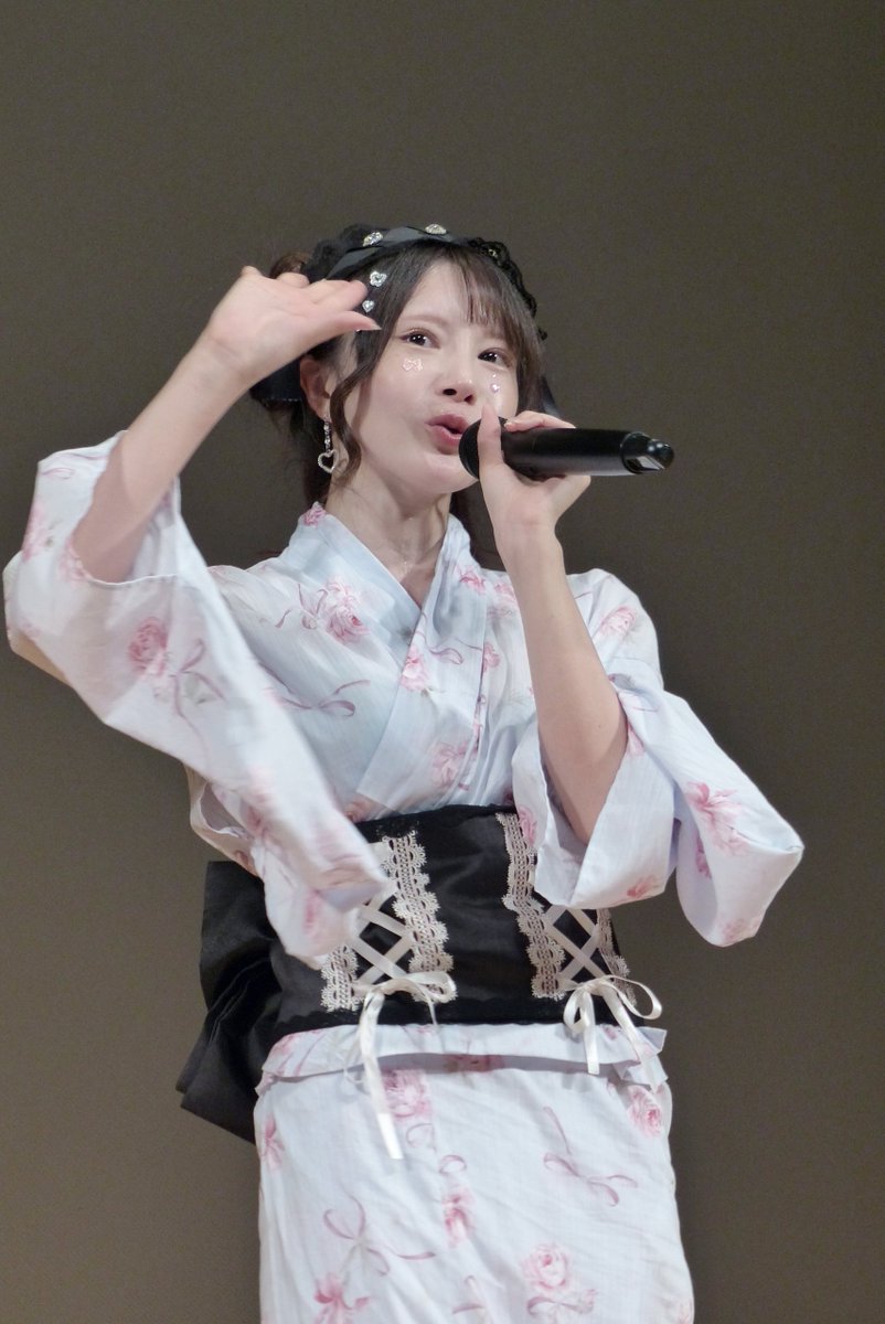 hals_nag's tweet photo. 2006.8.15/鈴鹿夏祭り🏮1部けやきホール/きゅぴっと！ほほえみっ🩷ぴよちゃん🎀
#西ひより
@nishi_hiyori_ https://t.co/VCOZZDOa00
