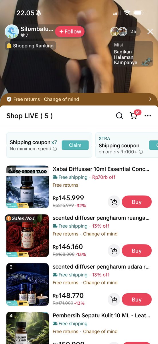 wudyoubemine's tweet photo. Mantengin ini karena penasaran, kenapa nih orang jualan botol kosong. Buat apaan?jualannya aneh2. Akhirnya gw tau pas baca komenan 🤣 https://t.co/WvUIrThjLR