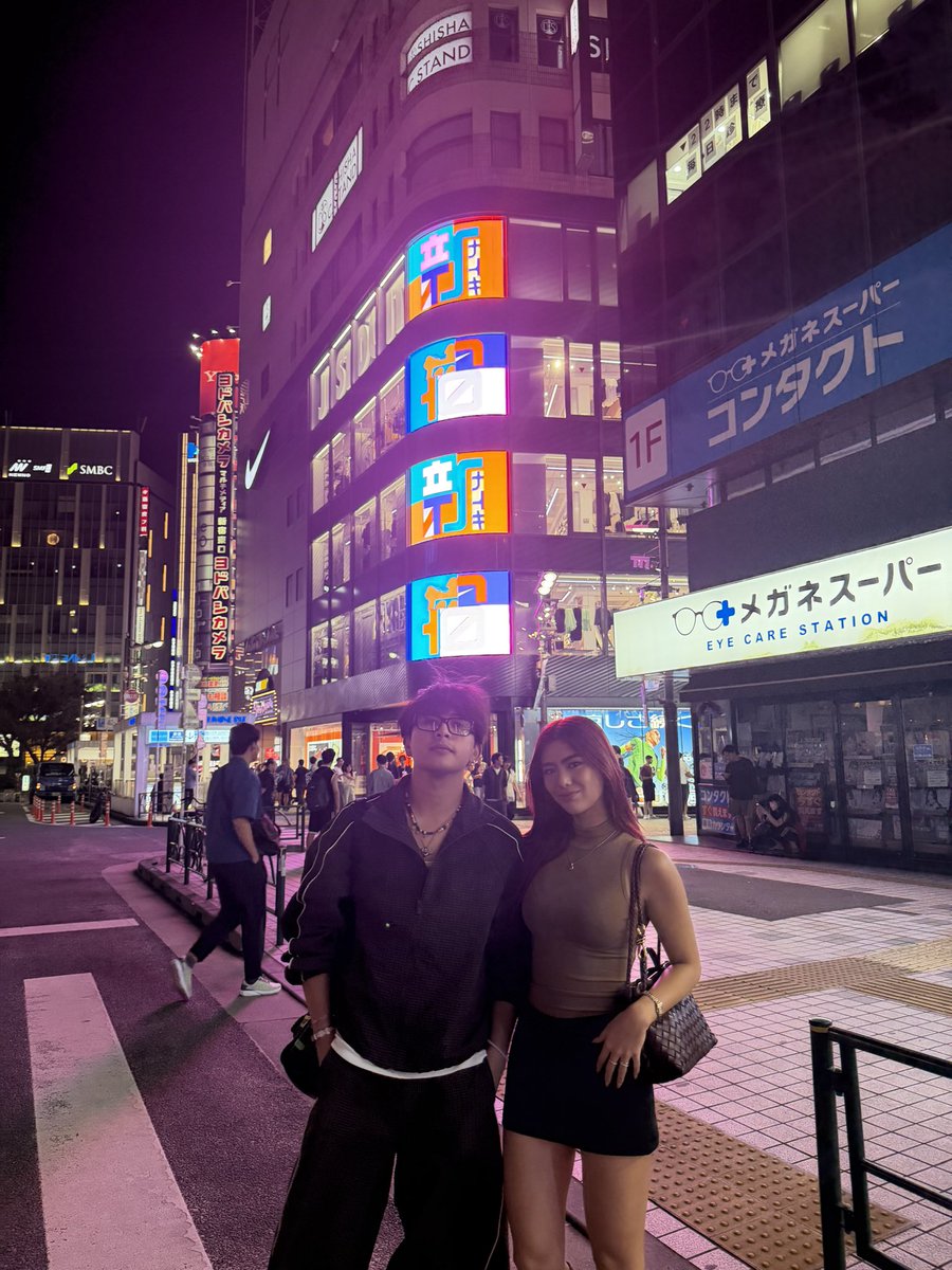 clfrnia_maki's tweet photo. astral projecting in japan wt @bini_mikha and momsz 💌 https://t.co/amuzQDIfsA