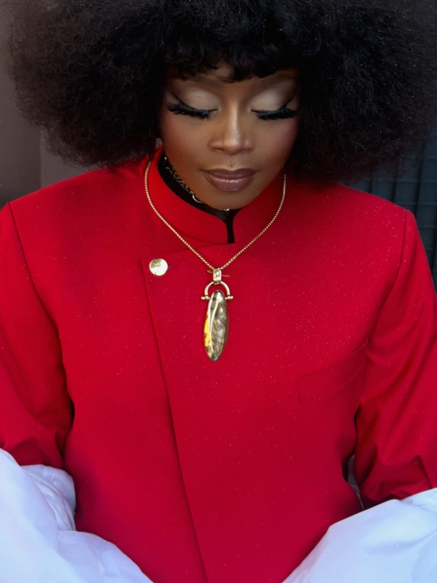 Zoe_Modiga's tweet photo. Momentum: She Own Her Success 2026

What a vibranium, heartfelt afternoon! 🌹

An honour to serenade a beautiful room full of dynamic queens.

Catch the full performance and empowering conversations on YouTube (season 8). 

🎹: @lungelo_ngcobo 
🔊: @ashmans101 
👗: @naoserati https://t.co/hVZB8QmtWq