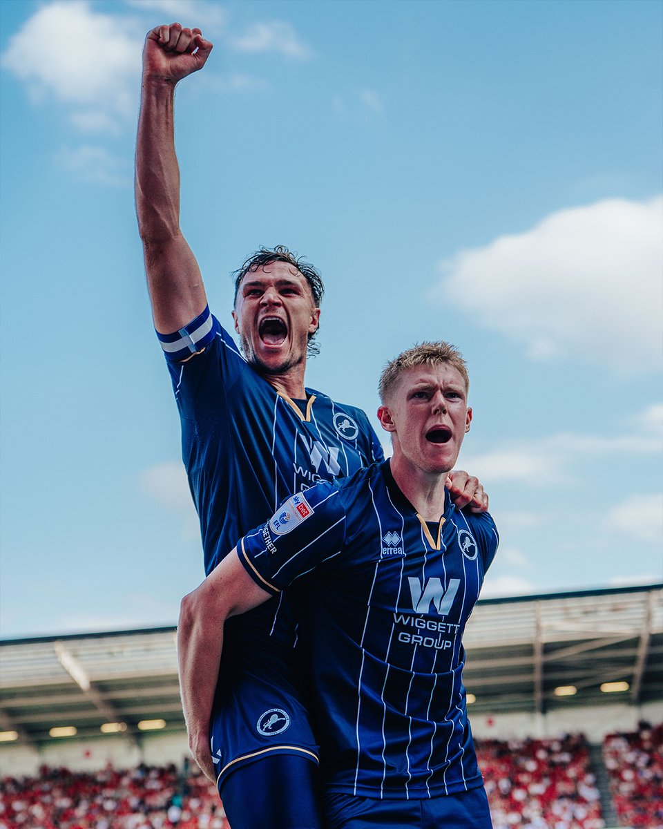 MillwallFC's tweet photo. Right in front of the travelling support 🤩

🔴 0-2 🦁 https://t.co/JhH6qA7dg6
