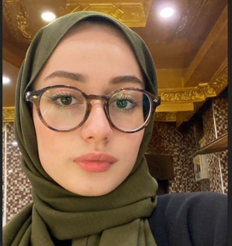 marron1986's tweet photo. الحب ليس معركة لكنه يصبح كذلك مع الشخص الخاطئ... 💫💭 https://t.co/qyjuXlsokx
