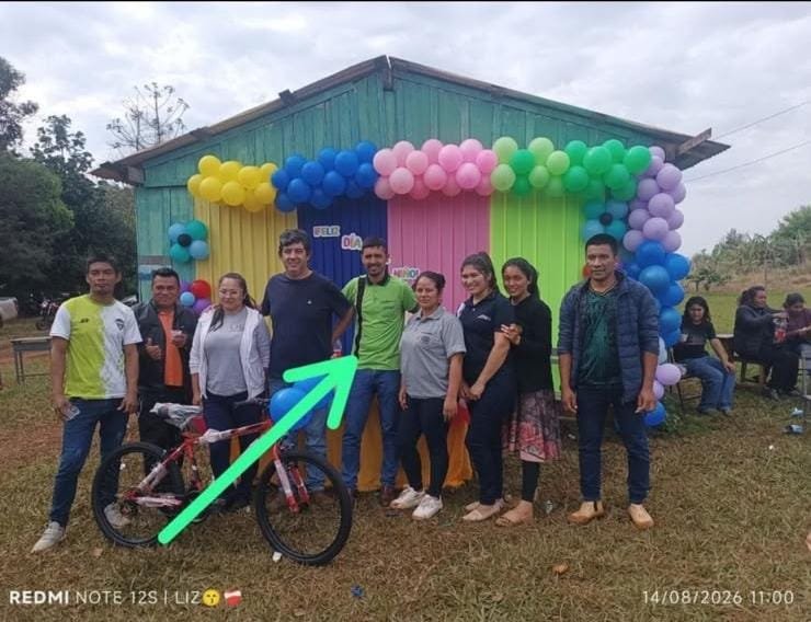 fatimagaray's tweet photo. DOS VERSIONES, UN MISMO HECHO

La version Oficial de la SENAD:  Abatieron a miembros de la estructura criminal de "Macho".
Ahora indigenas denuncian que las víctimas son un líder nativo y un maestro escolar que celebraba el día del niño con sus alumnos. Exigen aclarar el caso. https://t.co/5Rp5wpYy2x
