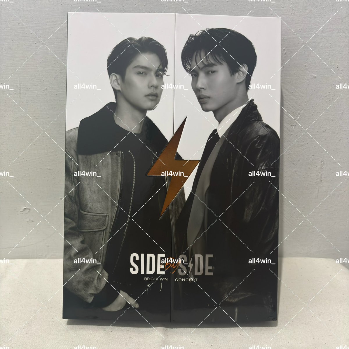 all4win_'s tweet photo. SBS BIRGHTWIN CONCERT BOXSET 

STILL LIKE NEW (cuma buka sekali pas unboxing aja, DVD ga pernah diputar) 

All item inside still in good condi🫰🏼

450K (boleh nego tipis)
(Harga termasuk packing) 

#ตลาดนัดgmmtv
#ตลาดนัดไบร์ทวิน https://t.co/Bh9s3iTvgo