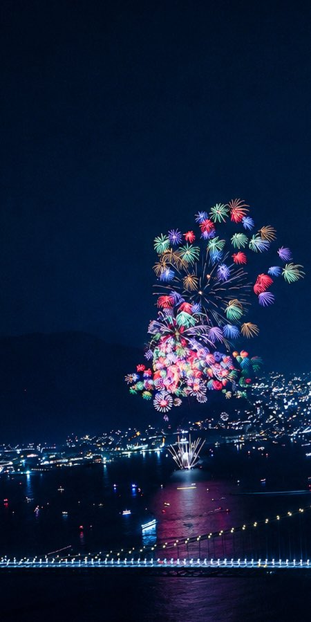 hyuga1986's tweet photo. 関門海峡に二つの千輪が咲いた🎆
※使わせていただきました。
#関門海峡花火大会 #福岡カメラマン 
#通りすがりのフォトグラファー https://t.co/VE5gE4PV4F