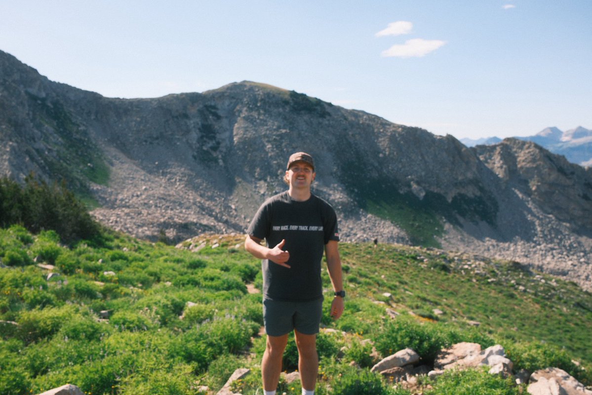 michalladay's tweet photo. 📌Pfeifferhorn via Red Pine Lake Trail

Such a beautiful hike! I'd definitely recommend starting as early as possible to avoid the heat plus bring bug spray! #fujifilm #fujifilmx100VI https://t.co/YPE3QSJCjO