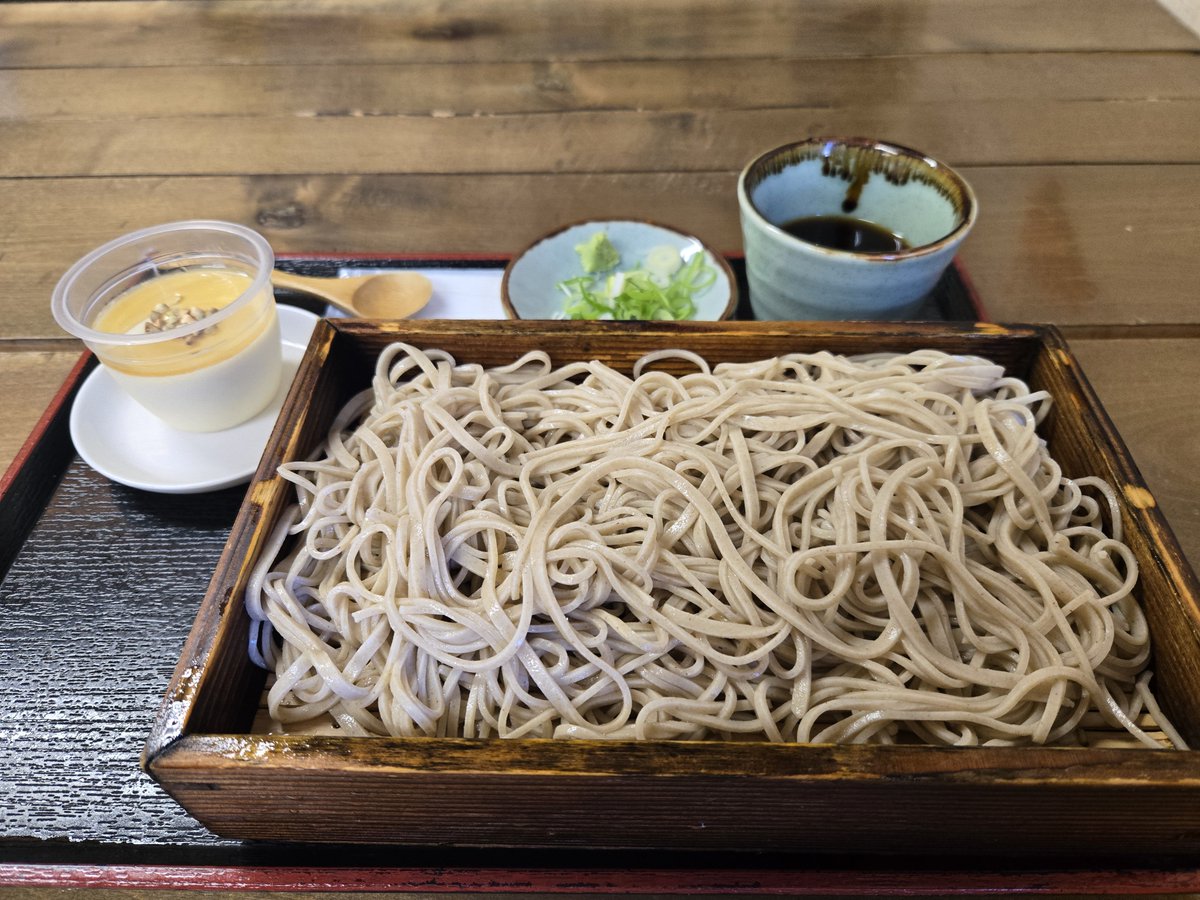 happa22's tweet photo. 今日食べたご飯(2/2)　めっちゃ食った https://t.co/6X4Pblt6Im