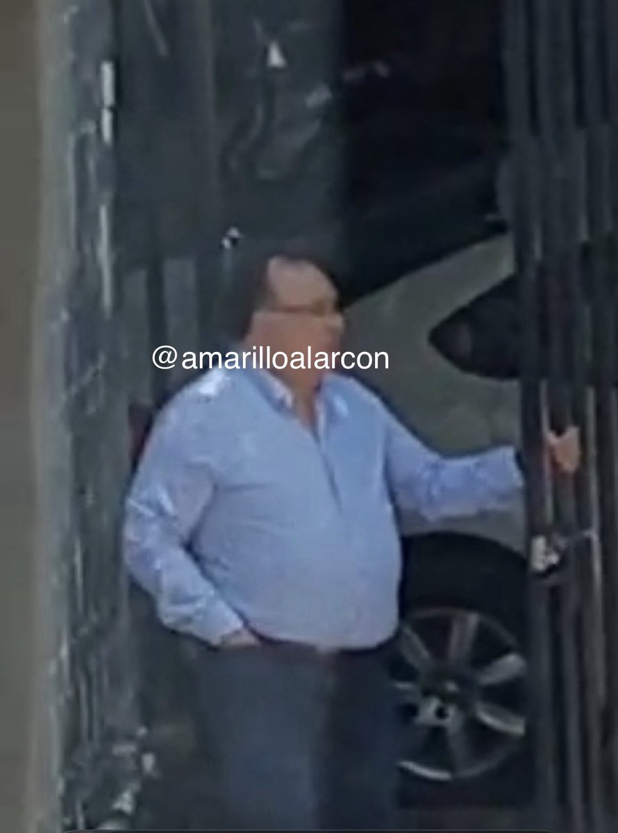amarilloalarcon's tweet photo. ‼️Tras la detención de Virginia Vázquez y su hija Diana x despojo de una casa en col. #DelValle
sus cómplices huyeron del DEPARTAMENTO 
en Matías Romero 53 int 7
Este viernes fue ASEGURADO
 x la #FGJ #PDI 

RED VECINAL 
documentó que 
invadieron en diciembre de 2025 https://t.co/qSh2teQxZm