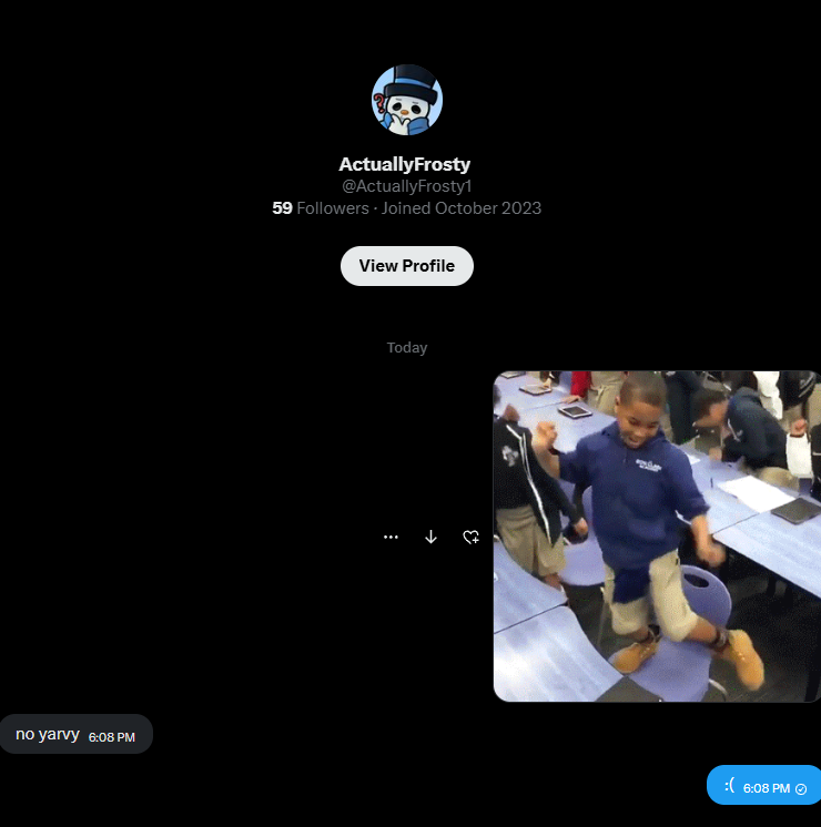 Y4rvy's tweet photo. do i xbow cart him? https://t.co/xclHRm56Ni