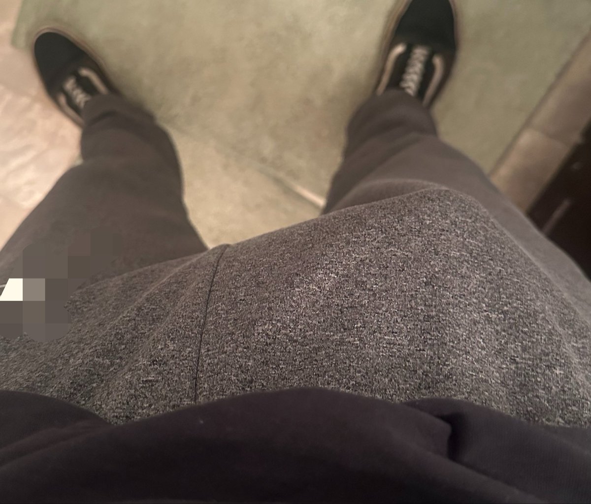 JFireTrucksRule's tweet photo. do we still FW gray sweats or nawr
#nsfwtwtًً  #nsfwtwt #nsfw #chathot https://t.co/Fr9sdMm6x9