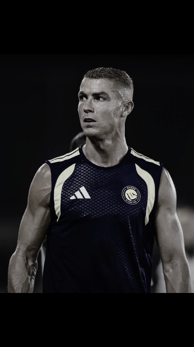 eoli9_'s tweet photo. The Goat is back🤫 https://t.co/DM4Dtp28K1