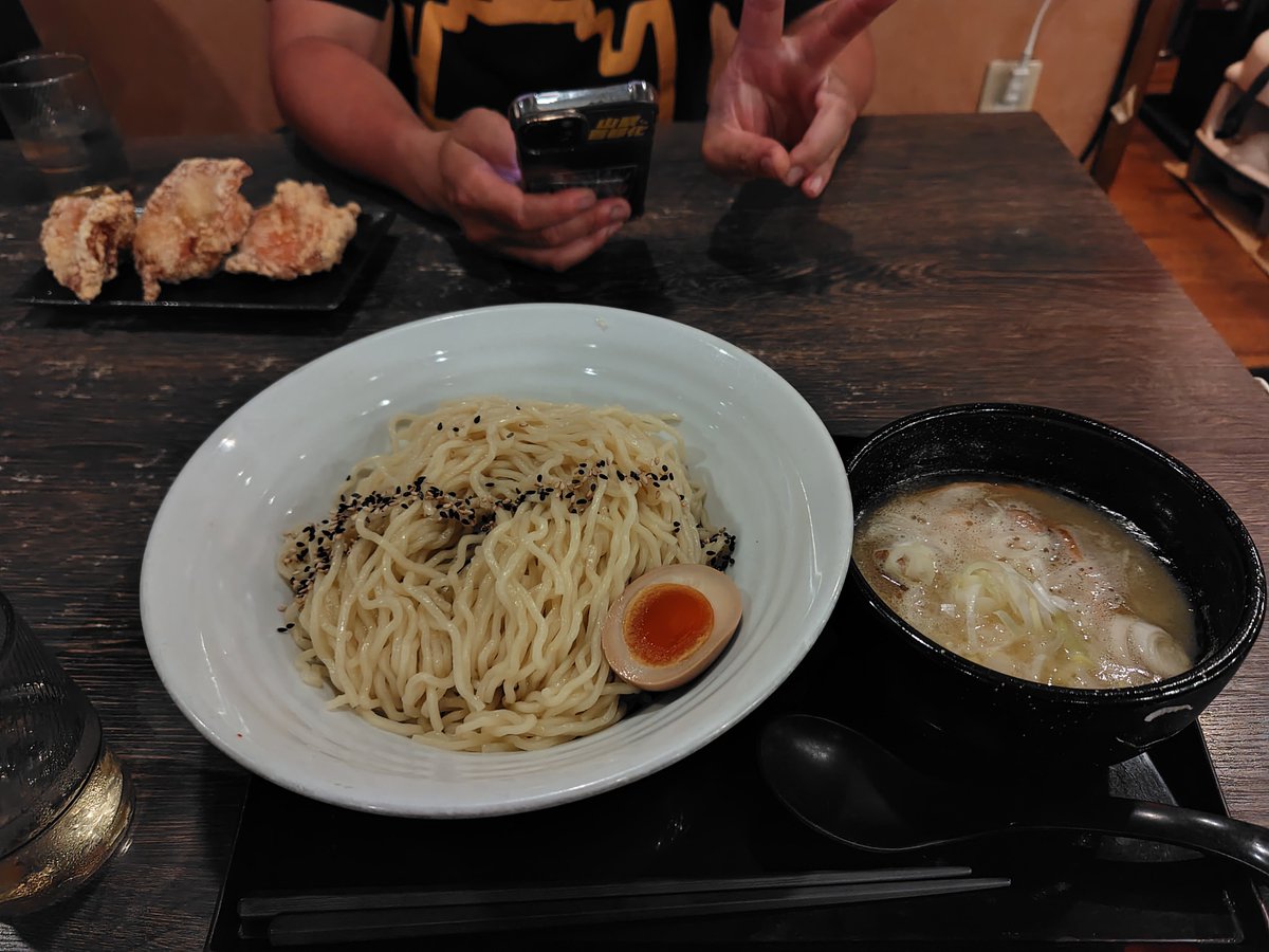 drill_neko's tweet photo. 新潟〜長野より御帰宅
お疲れ様でした https://t.co/QWSyfE1WTi
