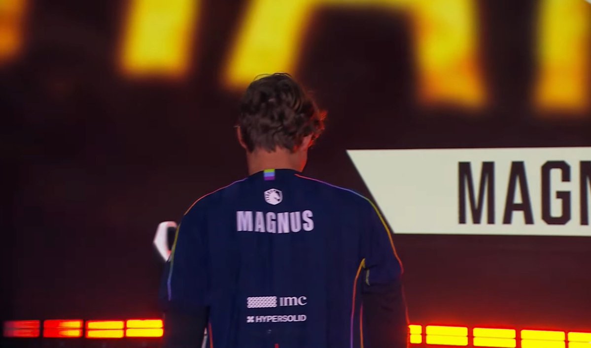 nothboth's tweet photo. Imagine saying "it is not your best form" yet still managed to not lose a single game, no diffed everyone, and won the tournament 🤷🏻 https://t.co/PFReB3g8SS