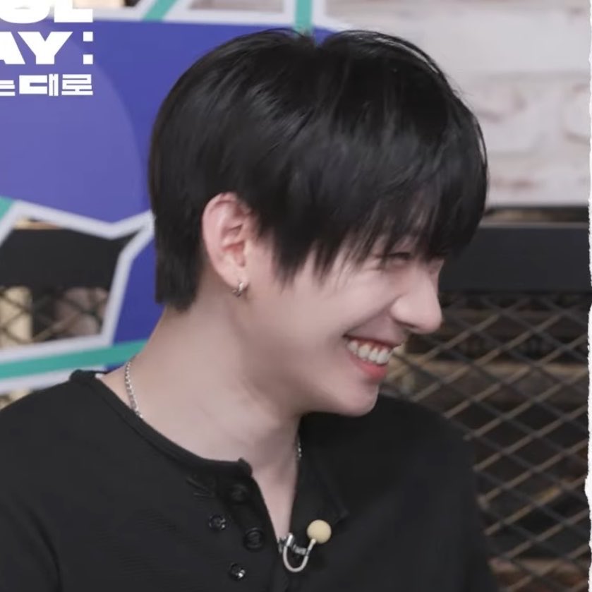 seotrawberri's tweet photo. i soooooo love hani bungisngis 😭🫶

#OurHANderfulStory
#AHOF #아홉
#HAN #박한 https://t.co/PwQUsEA6vM
