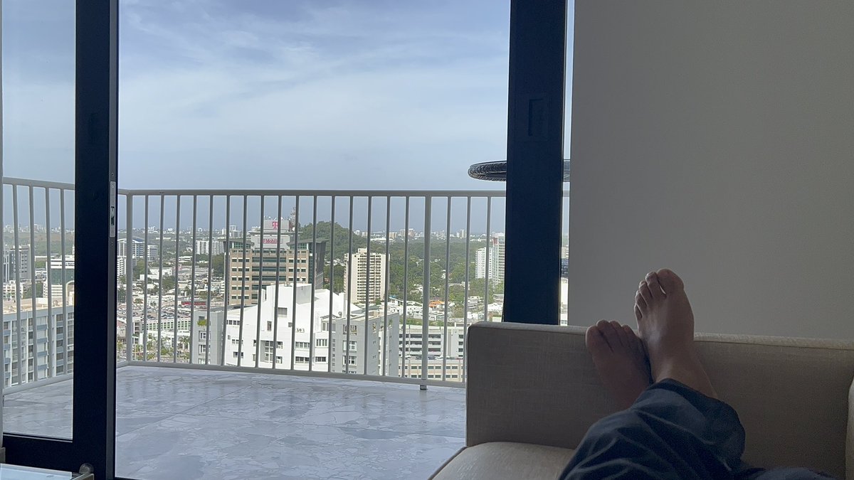 JaviMora_'s tweet photo. Enjoying the view :) https://t.co/uEdjgYIIbK