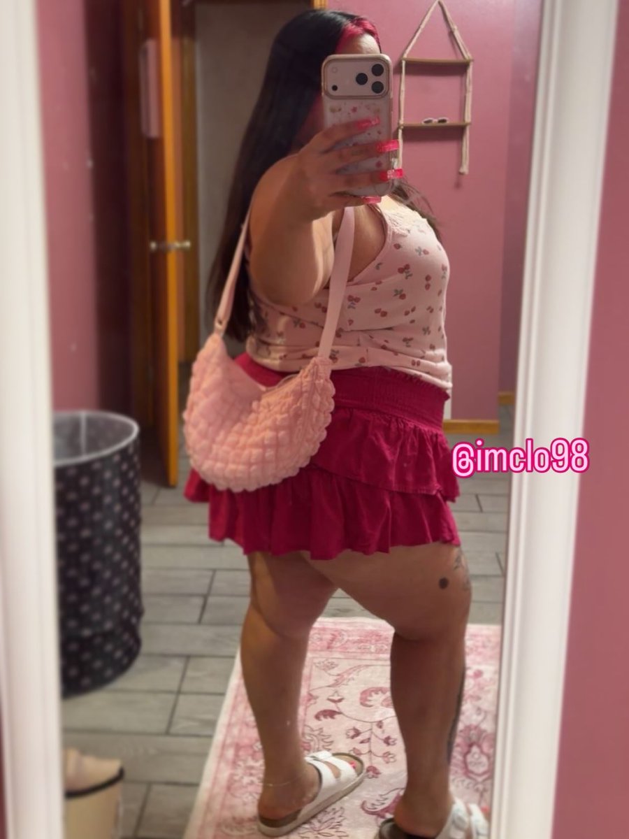 IMCLO98's tweet photo. 😽😽😽🤑 https://t.co/GJpwms3aRZ