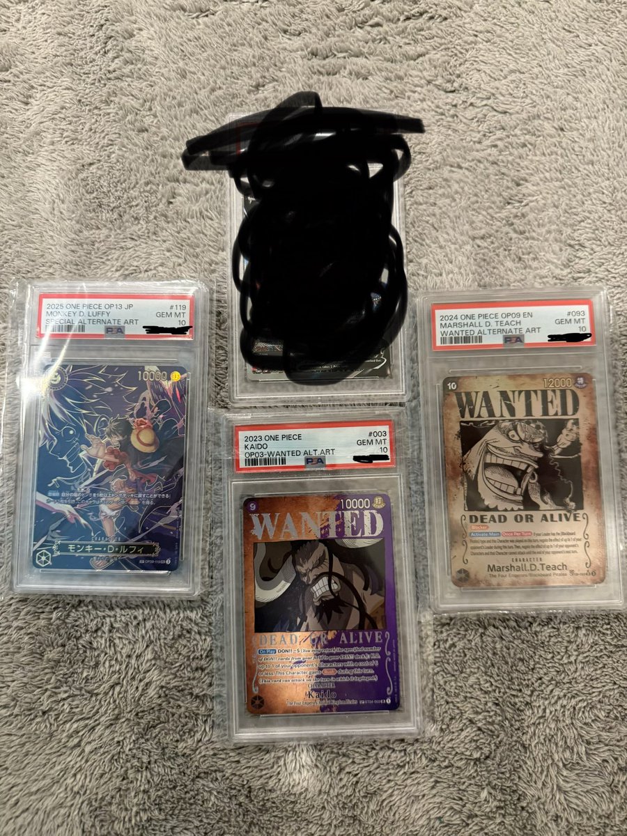 mcolon2988's tweet photo. @dreamyard_ Selling can trade for the right offer.
Luffy $450
Kaido and Teach $300 each 
Take the lot for $1K obo https://t.co/5FbgI38lP8
