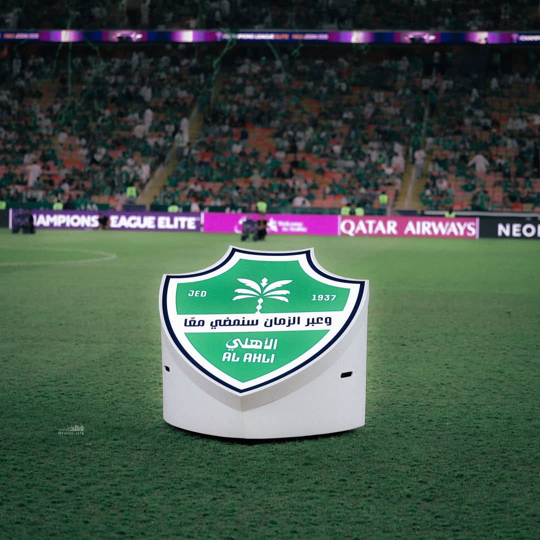 diario_AFC's tweet photo. ❌ بعد رحيل مدرب الأهلي إلى الفريق الآخر في صندوق الاستثمارات نيوكاسل قبل أيام فقط من انطلاق الموسم، ينتظر النادي الأهلي إنقاذ ما يمكن إنقاذه بالتعاقد مع 3 صفقات على الأقل.

الأهلي هو النادي الأنجح من بين كل أطراف المشروع الرياضي.

الفريق مُقبل على مشاركة عالمية بعد 10 أيام فقط، ولديه احتياجات لا بد من تلبيتها.

الأهلي يستحق الدعم مثل البقية 🟢⚪️