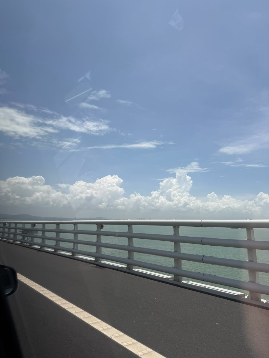 SooYamone's tweet photo. Road trip mode ON! Cruising along coastal highways with the sea breeze hitting my face—today’s adventure’s off to an epic start https://t.co/ViiPXGiFhq