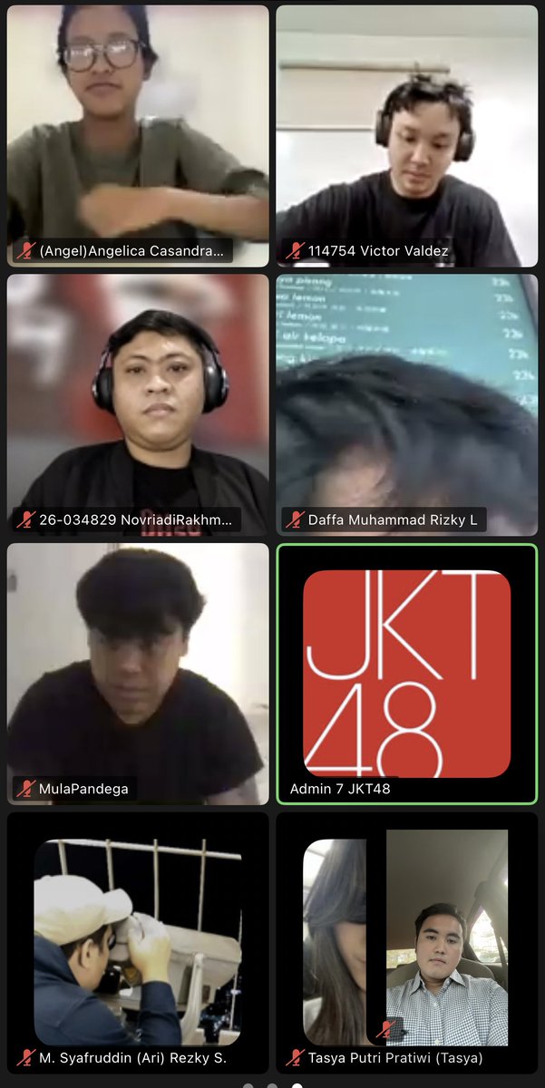 Raishanrise's tweet photo. Terima kasih Video Call kemarin, Cinta @SW_RaishaJKT48 🥰. 

Terima kasih kepada teman-teman semua yang sudah meluangkan waktunya kemarin untuk VC bersama dengan Cece Raisha yaa 🤍. 

Masih ada sesi VC bersama Cece Raisha di pekan depan loh 👀. Let's go berbincang-bincang 🥰. https://t.co/utksWpG7gn