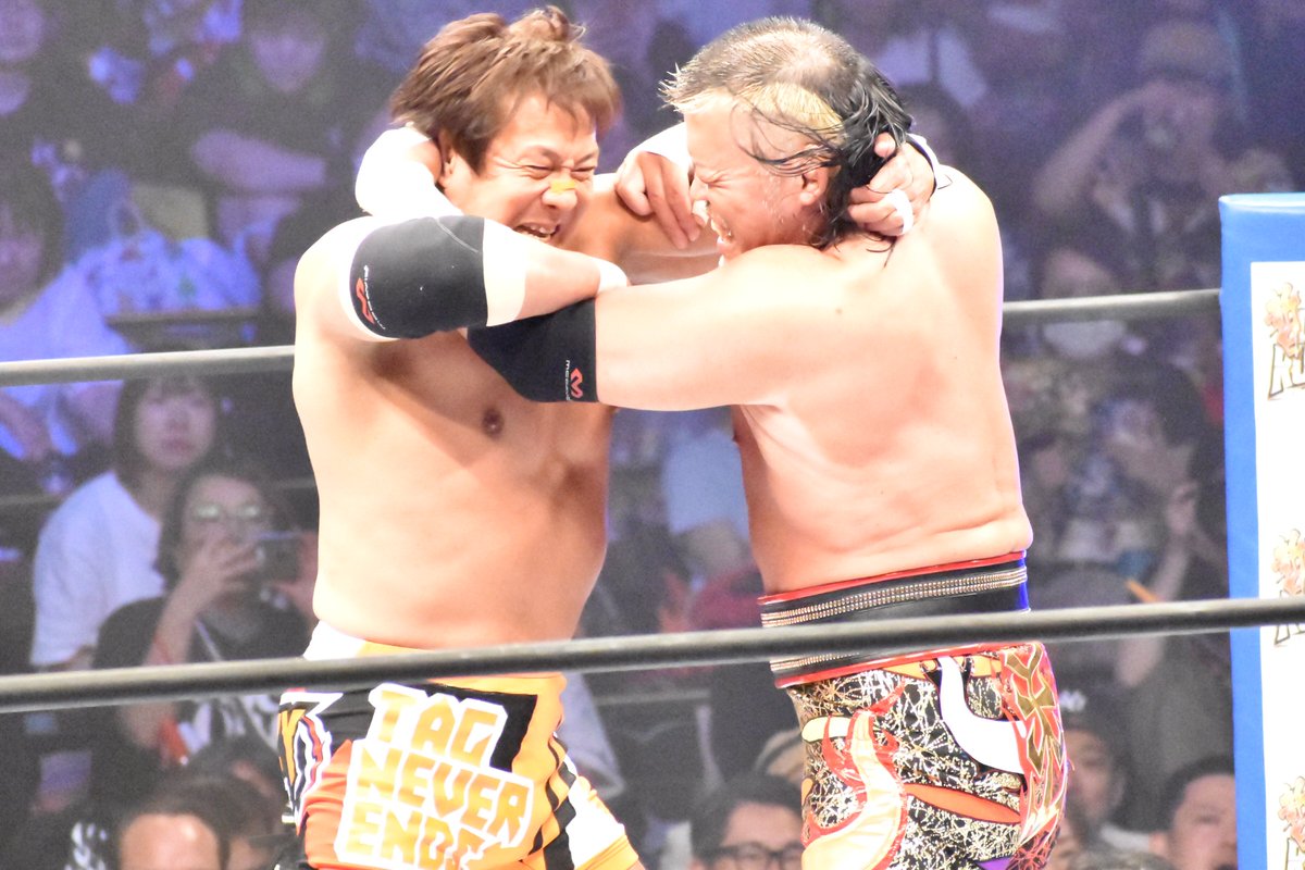 saygreat83's tweet photo. 最後にテンコジ対決が見れて良かった!
立つのもやっとで満身創痍の中、素晴らしい全力ファイトを魅せてくれました!
35年間、お疲れ様でした✨
#G1CLIMAX35 #天山引退 #天山広吉 #小島聡 #テンコジ #njpw https://t.co/ZnJsV314Yh