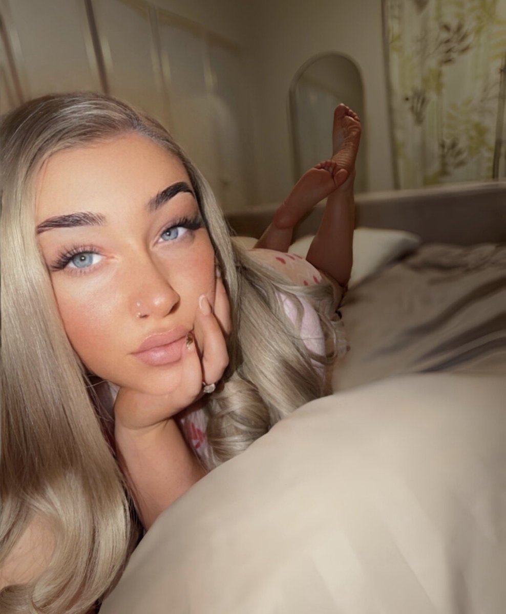 Rituals4Ruby's tweet photo. Sweet enough to get away with it hehe 🎀 https://t.co/sVQ1I6DQQf