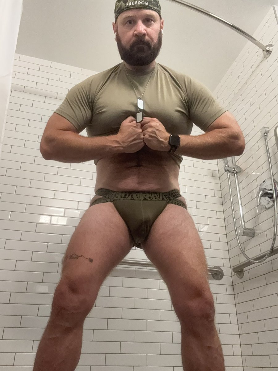 LoganRogersCap's tweet photo. Post workout drop 1 https://t.co/73Uep5Jx19