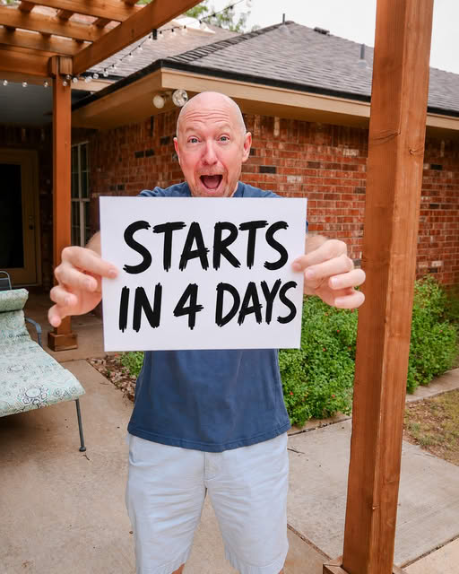 TheRealCoryLong's tweet photo. If content is the thing that gets dropped every time client work gets busy, this fixes it live, in 3 days, free to attend. https://t.co/CUoKdelEZo