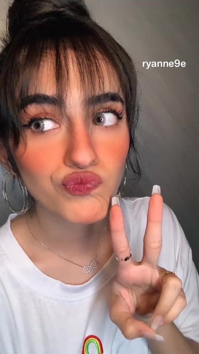 ryanne9e's tweet photo. وقت غسل عقل الخنازيرر😵‍💫🐽
يلا يا ي خنزير سلم عقلك لي العب فيك واتحكم بشهوتك وازرف فلوسك واخليك عبد لرجول المشهورات وزباله لهم 🛐😵‍💫🐽 https://t.co/R2u2ZLswee