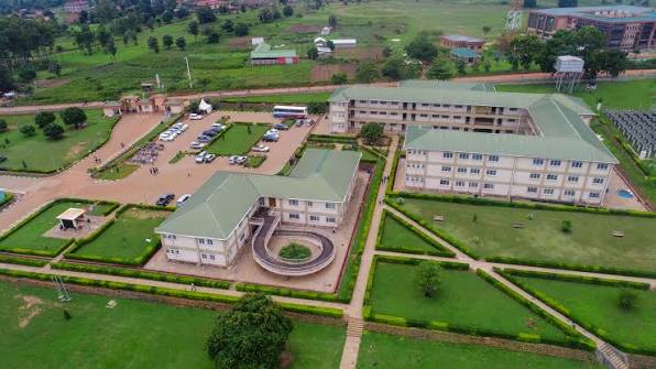 burugakk's tweet photo. @Muni_University  🎓 is rising — and the world is noticing it for Excellence in Transitions to Employment #AHEFTPrize #HigherEducation #Uganda 
https://t.co/hzHiqaiBsW https://t.co/ZRM7sqBilv