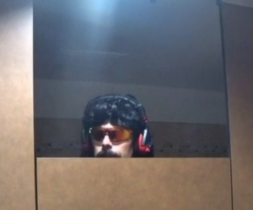 WampireDevil's tweet photo. @CerebrumHarvest @timthetatman @theburntpeanut https://t.co/xUNoI2sS8S