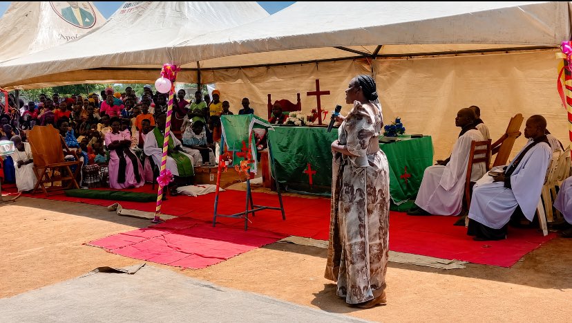 acomestherlucy's tweet photo. Today in Odungura, Idupa Parish, I was honoured to receive Papa Bishop Odongo Hosea?and spend a wonderful moment with our people.

I also had an opportunity to engage with the Ocapa Boda Boda community, listening to their concerns and sharing ideas on matters affecting their daily lives and livelihoods.

I appreciate the warm reception and the spirit of togetherness shown by everyone. Such engagements strengthen our shared commitment to the development and wellbeing of our communities.

Ekeutu Serere Nepepe.
Hon. Acom Esther Lucy