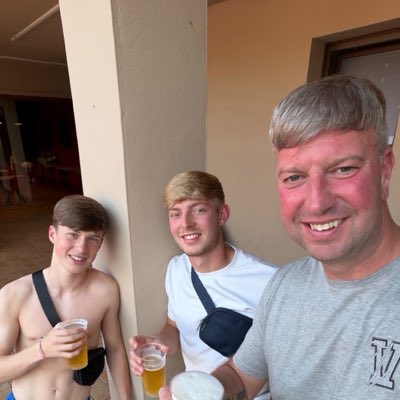 tonyadms2's tweet photo. #NewProfilePic https://t.co/QQHF3jcJGF